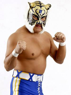 インタビューarea タイガーマスク選手への質問を大募集 新日本プロレスリング