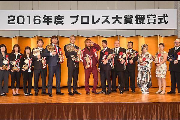 中京スポーツ　プロレス大賞授賞式。 プロレス大賞2025授賞式】女性初のMVP・上谷沙弥「沙弥様のこと