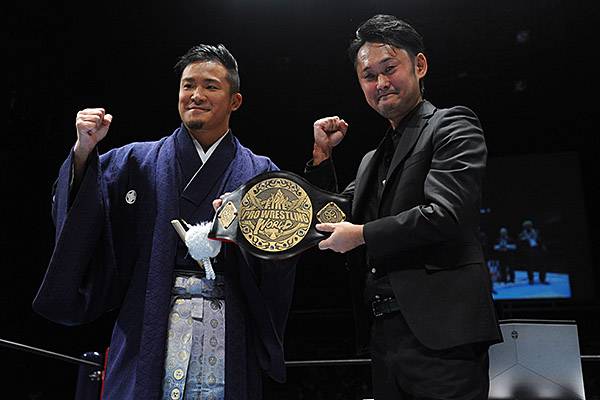 ファンズ·ブック プロレス百科 プロレス百科 : ファンズ・ブック(田鶴浜弘 著) / 古本倶楽部