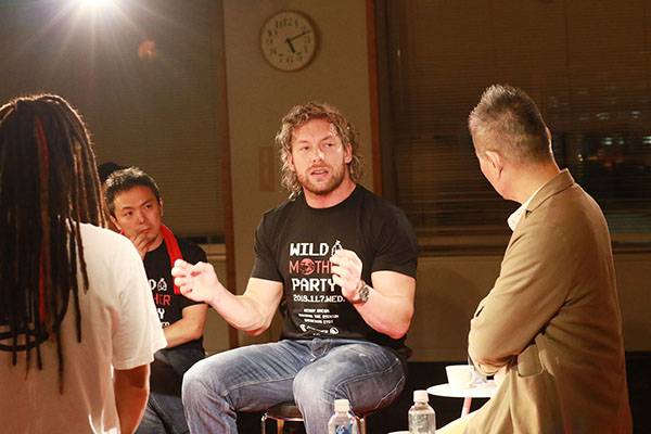 ほぼ日刊イトイ新聞 でケニー オメガ選手 マキシマムザ亮君さん 糸井重里さんの鼎談が実現 新日本プロレスリング ほぼ日刊イトイ新聞 でケニー オメガ選手 マキシマムザ亮君さん 糸井重里さんの鼎談が実現 新日本プロレスリング