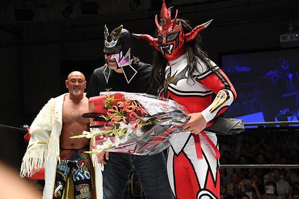 武藤＆馳＆ライガーが永田＆中西＆西村組から激勝！ 平成維震軍 vs