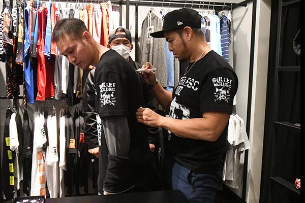 KENTA サイン入り IWGP USチャンピオン写真 ☆IWGP・US☆ KENTA 新日本プロレス 直筆サイン入り フォトフレーム