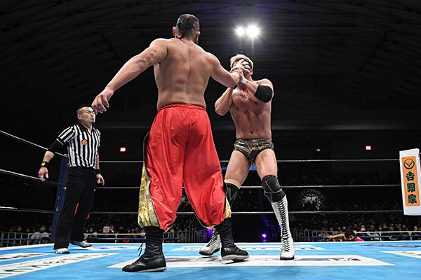 Power Struggle 大阪 大阪府立体育会館 エディオンアリーナ大阪 第3試合 60分1本勝負 スペシャルシングルマッチ 新日本プロレスリング Power Struggle 大阪 大阪府立体育会館 エディオンアリーナ大阪 第3試合 60分1本勝負 スペシャルシングルマッチ 新日本プロレスリング