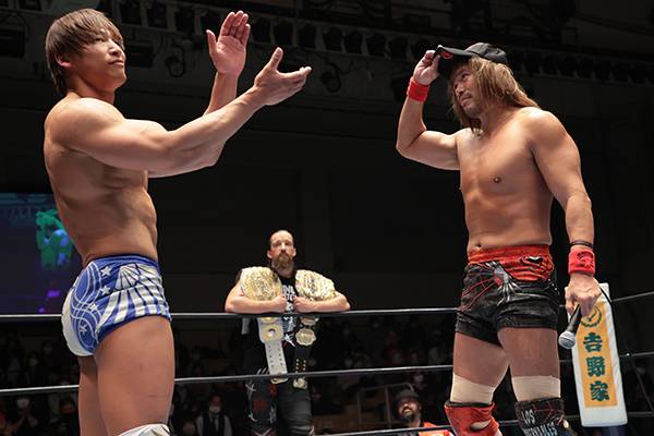 新日本プロレス あいかわら パイプ椅子 イッテンヨン東京ドーム
