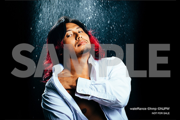 発売開始！】イメージキャラクターに高橋ヒロム選手を起用した、新日本