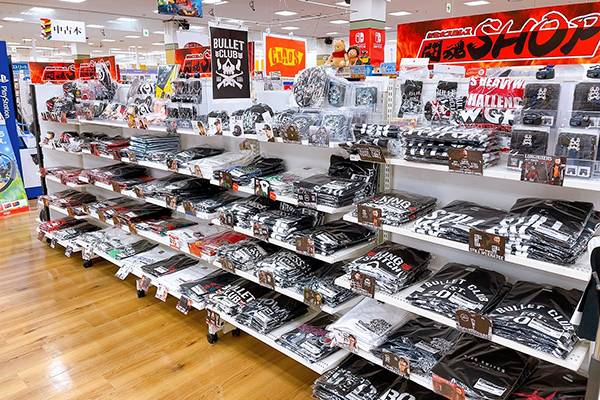 フタバ図書tera広島府中店 Giga広島駅前店で 期間限定の催事を開催 新日本プロレスリング