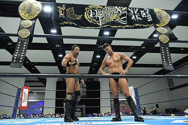 Amazon.co.jp: 新日本プロレス G1トロフィー レプリカ ミニ W952
