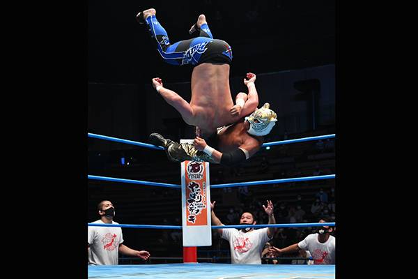 新日本プロレス50周年の総決算 来年1月4日