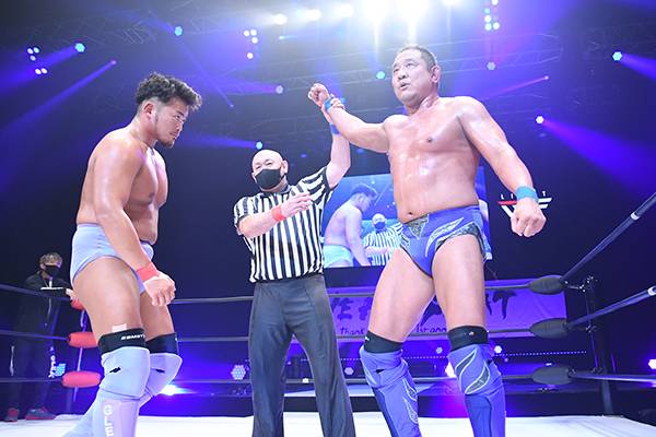 Yahoo!オークション - 旧UWFユニバーサルプロレス半袖Tシャツ（復刻版