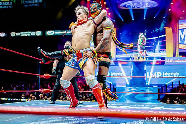 CMLL ボラドールjrフィギュア メキシコ製 CHAOSのイーグルスがメキシコCMLLへ初参戦! チームを勝利を導き