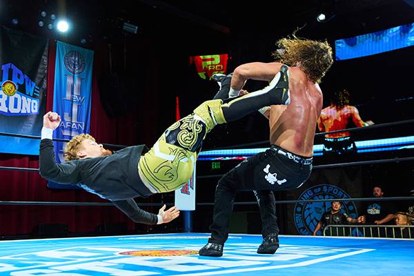 プロ格ヒーローズ 新日本プロレススーパースターズ（リング付き）