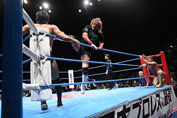 約14年半ぶり”全日本マット登場の内藤、BUSHIとのタッグで宮原＆安齊に