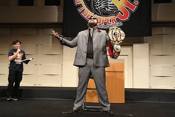 オーカーンが『SUPER Jr.』トークショーでTJP、アキラ、モロニーを猛