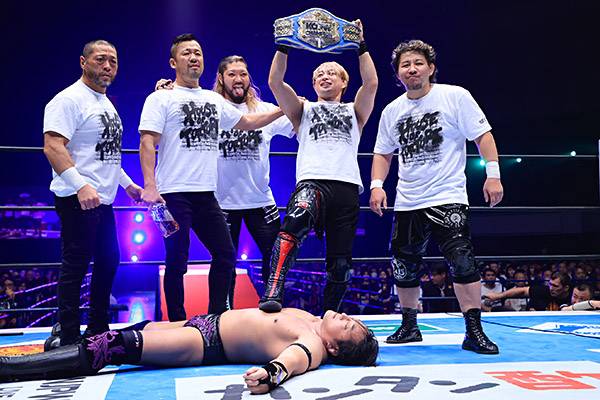 オスプレイが辻との超絶バトルに激勝！ ザックが次期挑戦者に