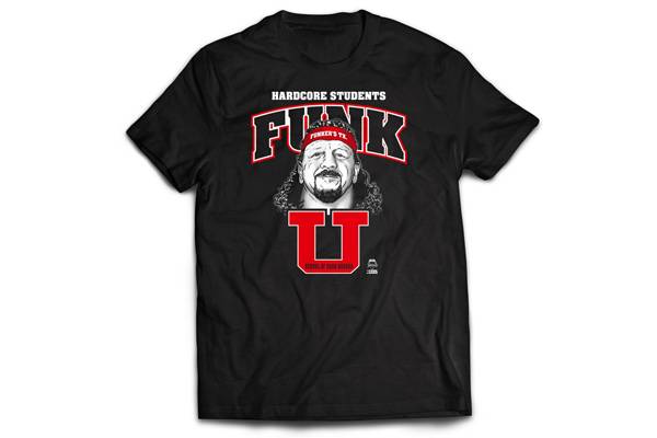 9.8後楽園大会からテリー・ファンク選手の追悼Tシャツを発売し 9.8後楽園大会からテリー・ファンク選手の追悼Tシャツを発売し