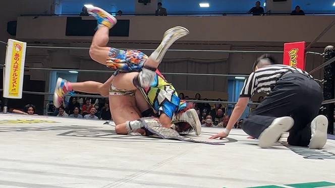 DDTに高橋ヒロムが再び出現！ 王者になったばかりの平田一喜からベルト