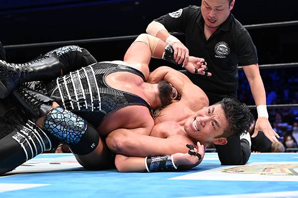 【10月21日(土)25時~!】『ワールドプロレスリング』は10.9両国大会よりIWGP世界ヘビー級選手権試合SANADAvsEVIL、タイチ