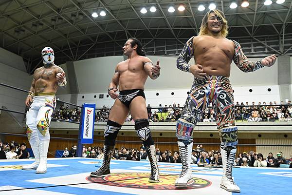 棚橋＆ボラドール＆テンプラリオの“トリプレ・ギターラ”が実現