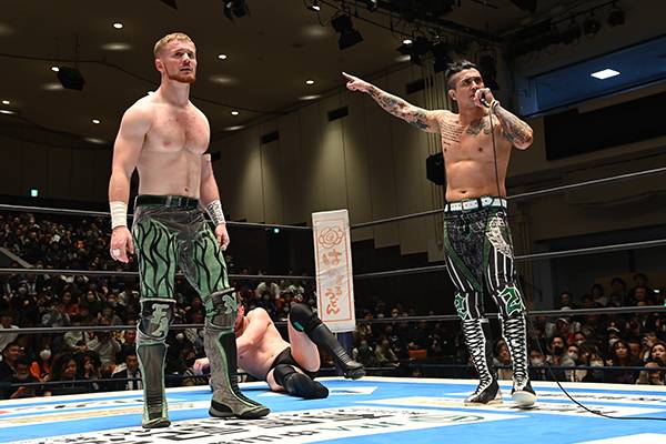 [最終値下げ]MEN'S TRAINING GILET PEARL 12月22日（金）後楽園ホールの“一部カード”が変更!】コナーズ＆モロニ