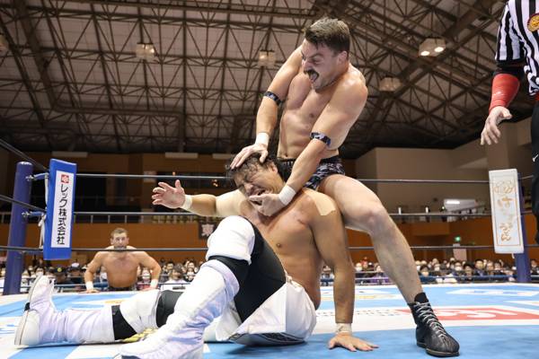 第1回MSGタッグリーグ戦優勝者メダル　２本セット 第1回MSGタッグリーグ戦優勝者メダル 2本セット