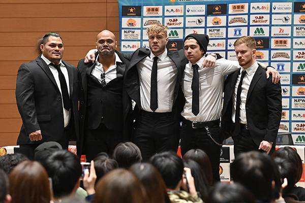 明日は必ず勝つ！ 最後は、みんなでCROWNS UPしよう！」新日本所属