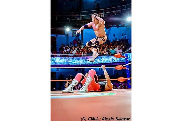 現地時間 :5月25日、小島聡選手がCMLL・アレナコリセオ大会に参戦し