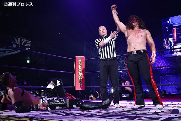 破天荒すぎる“ノーDQマッチ”は鮮血の大死闘に…！ デスペラードは突然の