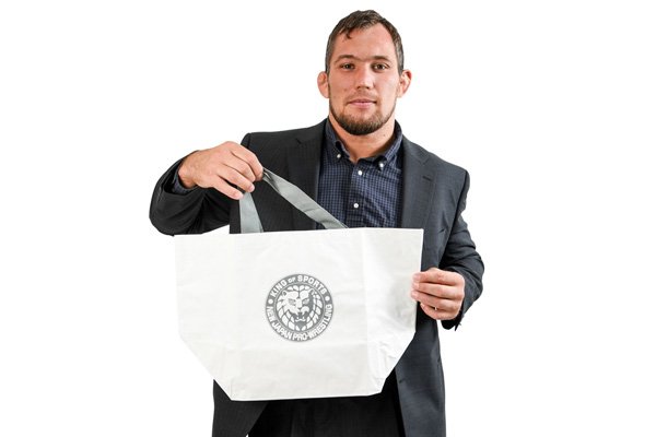 闘魂SHOP水道橋店限定アイテム！「ライオンマーク レジャートート」に