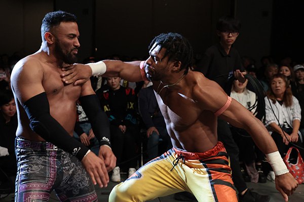 11月9日(土)25時～！】今週の『ワールドプロレスリング』は11.1小松