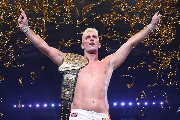 一進一退！鷹木との灼熱戦を制したのは“王者”ザック！ 試合後、海野が