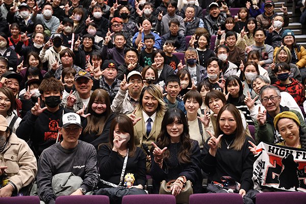 棚橋弘至選手のトークショーは大盛況！『WORLD TAG LEAGUE』優勝決定戦