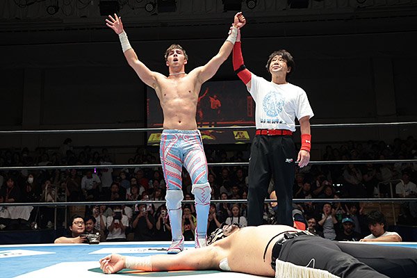 後楽園爆発！ 藤田がヒロムから執念の逆転勝利！ ウェインは“IWGP Jr