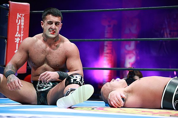 新日本プロレスリング　LIPNER NPJW 防水　防寒　ドカジャン　36 ライオンマーク マイクロリップストップジップパーカー [新日本