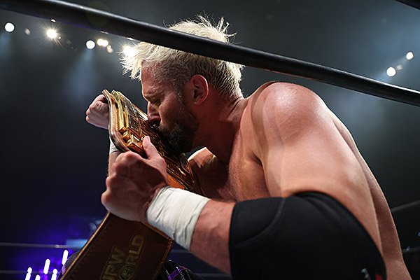 Phantasmo reclaims TV gold in Saga | NEW JAPAN PRO-WRESTLING