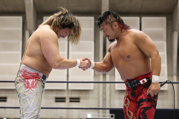 Takagi bests Tanahashi in home town decider | NEW JAPAN PRO-WRESTLING