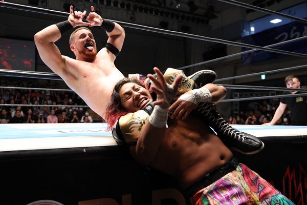 NEW JAPAN PRO-WRESTLING～BEST BOUTS OF 2… The Best of New Japan Pro Wrestling - YouTube