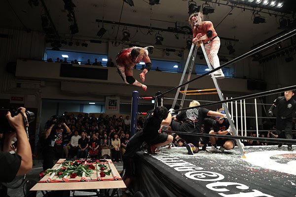 プロレス　ベルト　6個 完売】これぞ王道の証！『全日本プロレス チャンピオンベルト1/6