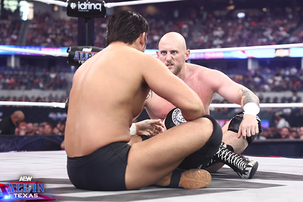 AEW (元新日本プロレス)　柴田勝頼　直筆サイン入りフォトフレーム AEW】悪党転向の柴田勝頼「THE OPPS」が非情のトリオ王座