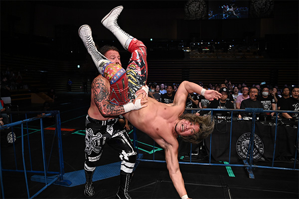 8月2日(土）25時00分～オンエア！】今週の『ワールドプロレスリング