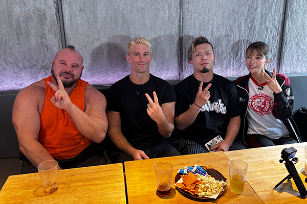 新日本プロレス 藤田晃生 マグカップ・アクリルスタンド 新日本プロレス 藤田晃生 マグカップ・アクリルスタンド