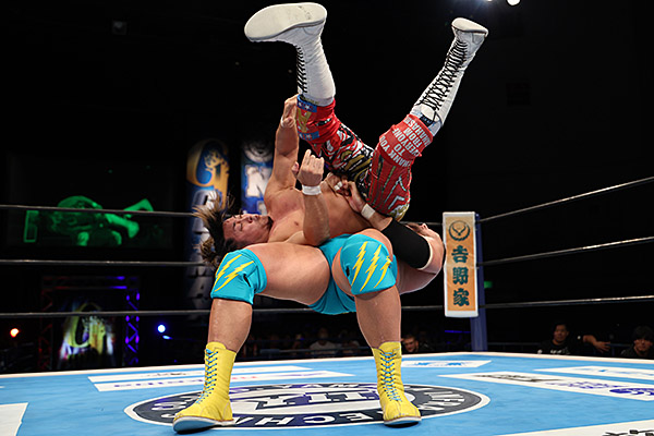 G1 CLIMAX 2015〈3枚組〉 Amazon.com: Wrestling(N.J.W.) - G1 Climax 2015 (3DVDS