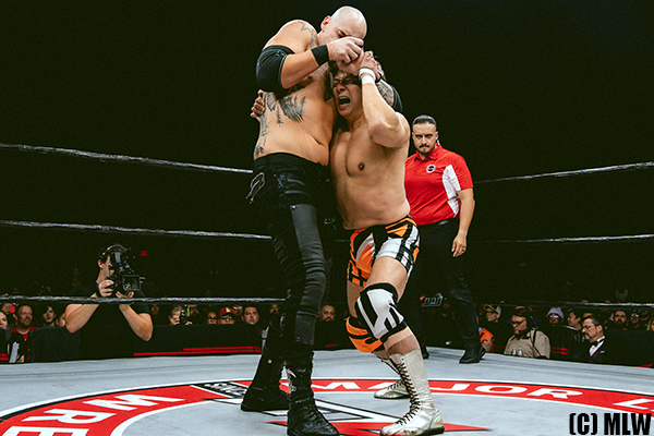 元WWE、現MLW世界タッグ王者のビショップ・ダイヤーを撃破！小島聡が