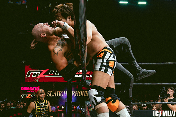 元WWE、現MLW世界タッグ王者のビショップ・ダイヤーを撃破！小島
