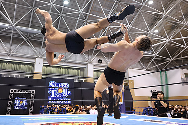2025.10.29 1st Match 20 Minutes Limit | NEW JAPAN PRO-WRESTLING