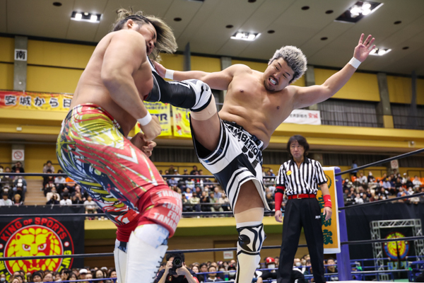 11月15日(土)25時～オンエア】今週の『ワールドプロレスリング』は11.8