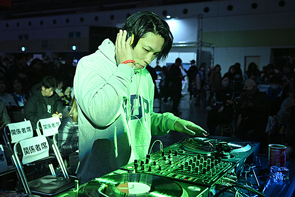 ヒロムが石森との初タッグでH.O.Tに快勝！ FM802＆『RADIO CRAZY』を