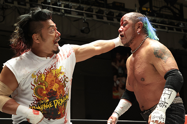 鷹木＆外道がFREEDOMS参戦！ハードコアタッグ戦で葛西＆杉浦と壮絶
