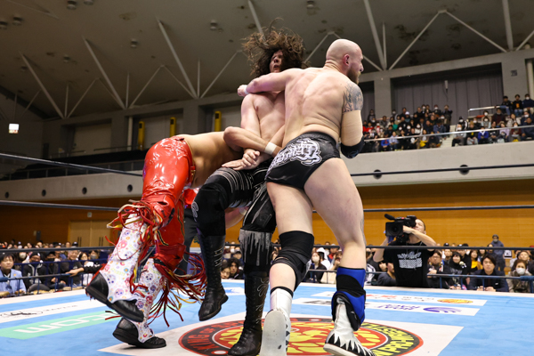 WTL final set as Tsuji, Kidd upset champions | NEW JAPAN PRO-WRESTLING