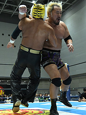 2025.12.19 1st Match 20 Minutes Limit | NEW JAPAN PRO-WRESTLING