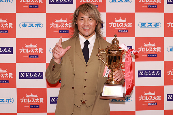 東京スポーツ2025 プロレス大賞】「週末ぐらいに髪の毛切ります。う